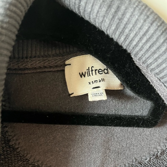 Aritzia (Wilfred) sweatshirt/cardigan, charcoal grey, size xs - Picture 2 of 4